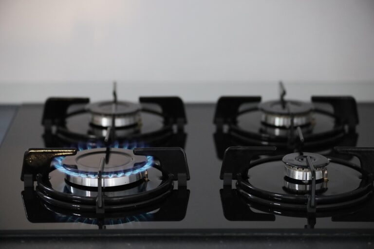 gas stove lpg reality in indian kitchens